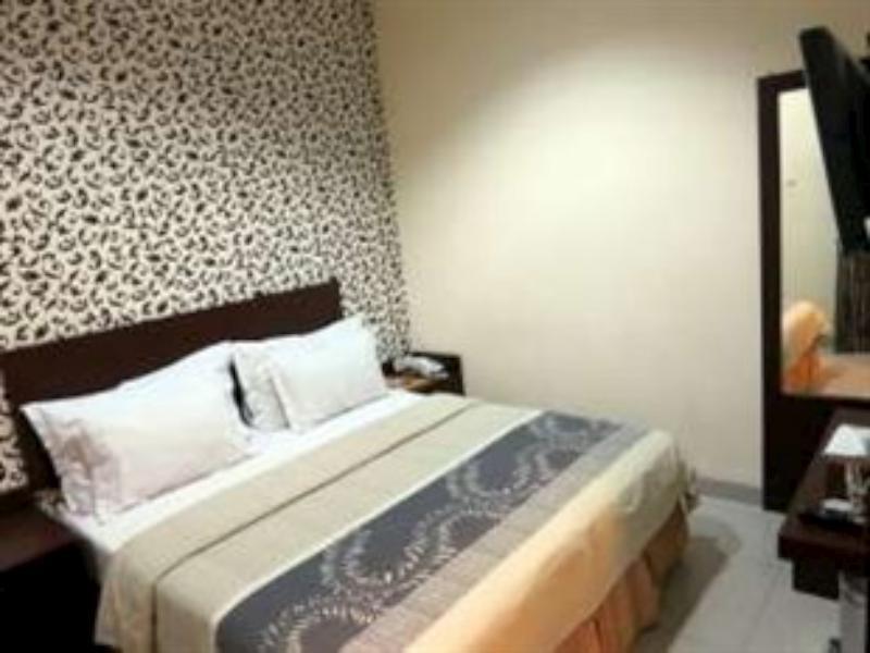 Vindhika Hotel Makassar Extérieur photo