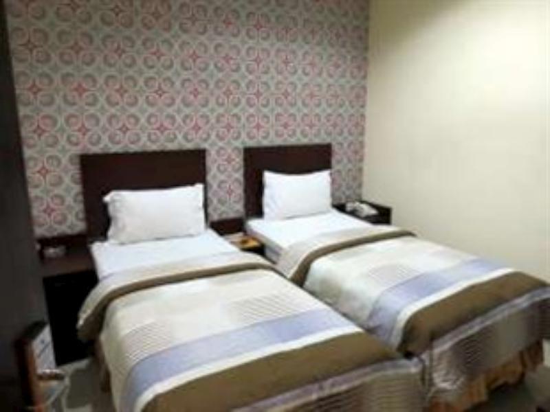 Vindhika Hotel Makassar Extérieur photo